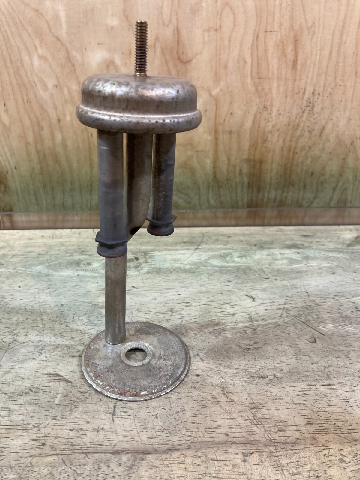 Coleman 220K Lantern - Mixer Assembly