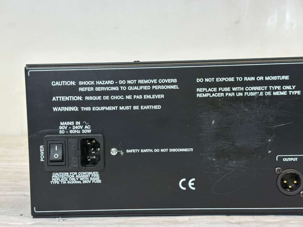 XTA GQ600 DUAL CHANNEL GRAPHIC EQUALIZER #7319 (ONE) THS