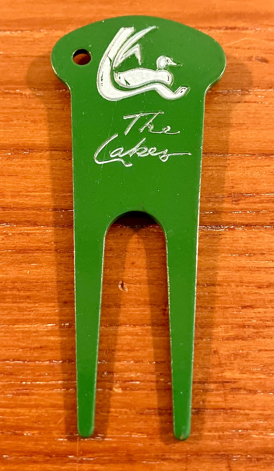 The Lakes Golf & Country Club (Ohio) Logo Golf Ball Mark Divot Repair Tool