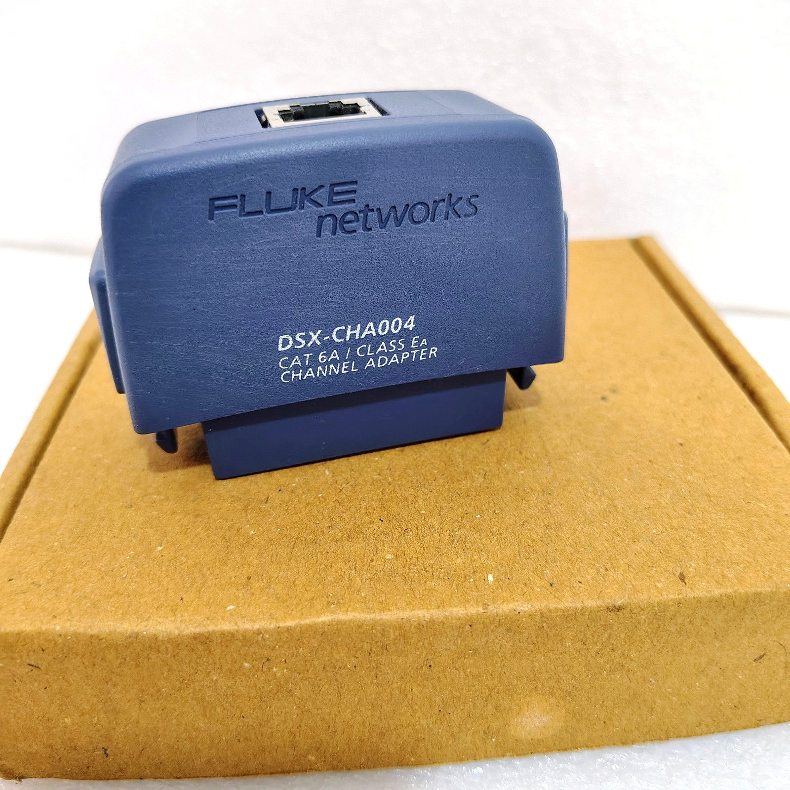Fluke Networks DSX-CHA004 Cat 6A/Class EA Channel Adapter DSX-CHA004