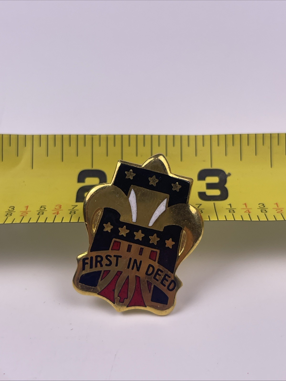U.S. Military 1st Army NCBU NON COLOR BEARING DI DUI Crest Pin FIRST IN DEED