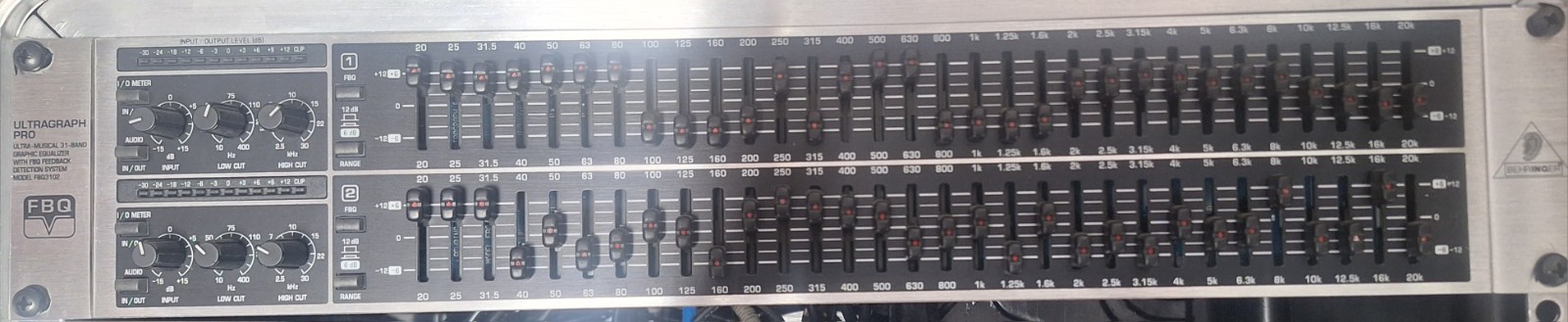 Behringer Ultragraph Pro 31-Band Graphic Equalizer FBQ3102 ( read description)