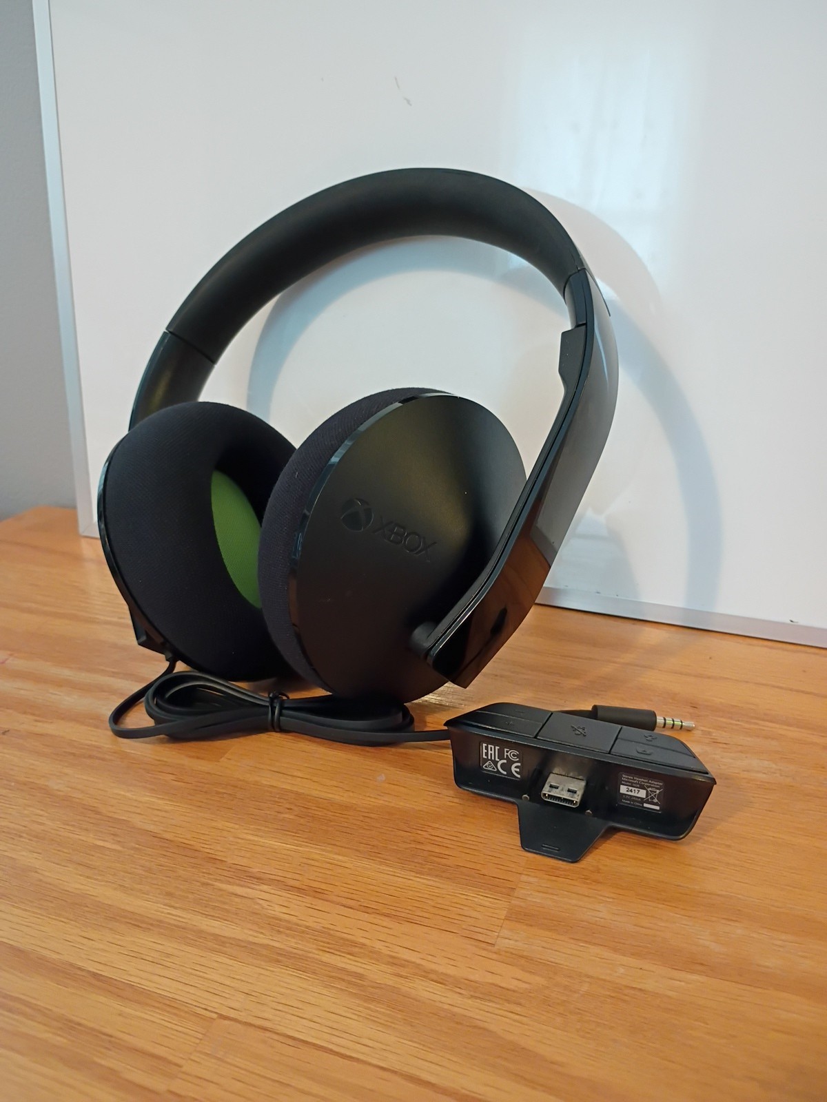 Microsoft Xbox One Wired Stereo Headset (1610) & Adapter (1626)