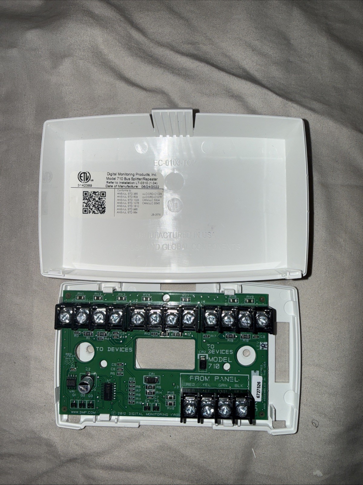 DMP 710 BUS SPLITTER MODULE New