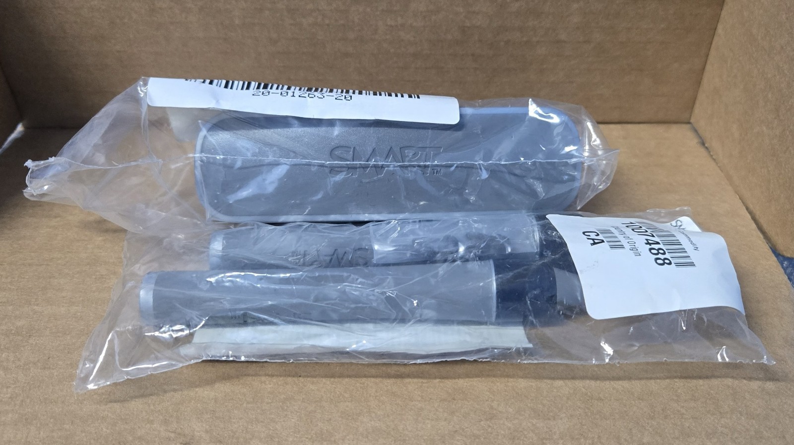 NEW SMART TECH SMARTBOARD SET SBX8 PEN STYLUS W/ONE ERASE  (INV09-BINX001C)