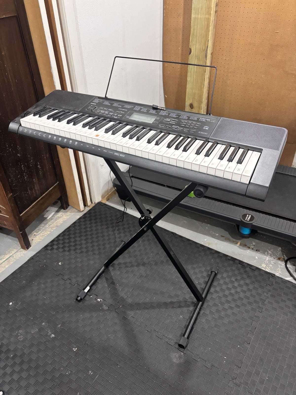 Casio CTK-3500 61-key portable keyboard