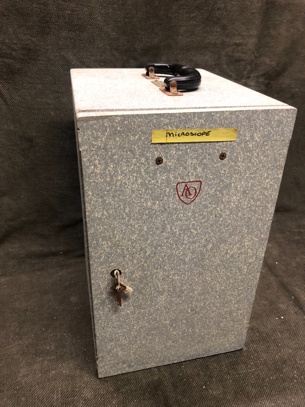 American Optical AO Stereo Microscope 3 Objectives B-35-83 w/Case NICE!!