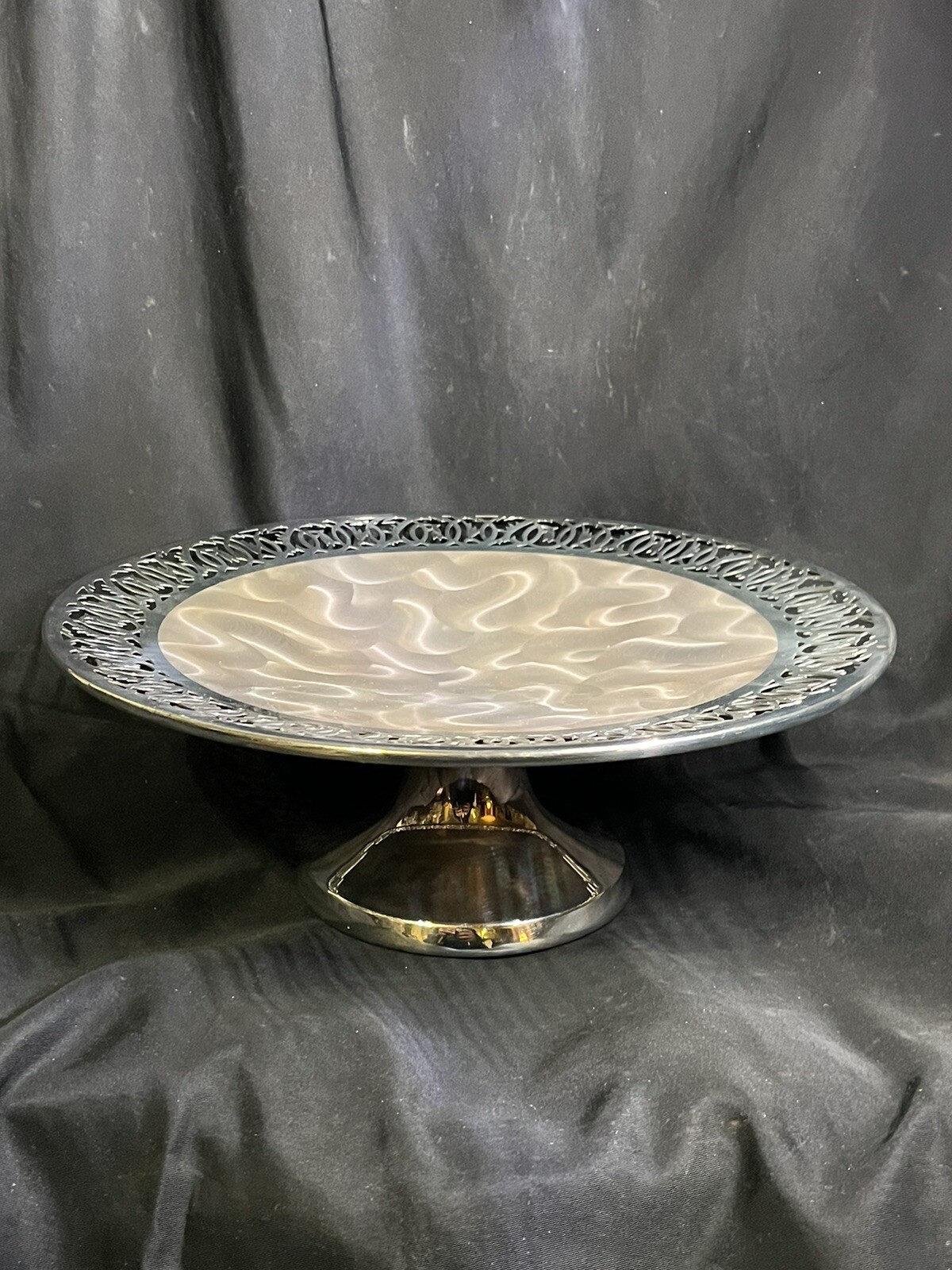 VINTAGE HAND FINISHED SILVER PLATED PEDESTAL CAKE DISH 12” SIGNED