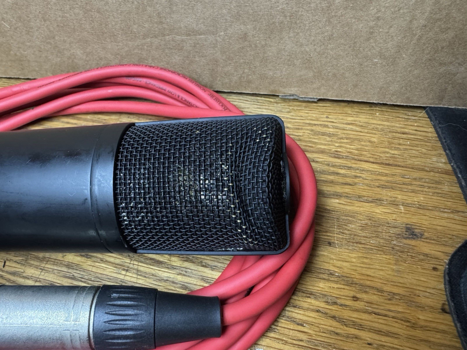 Focusrite Scarlett Solo 3rd Gen W/ Scarlett Studio Mic & Cord No Interface Cable