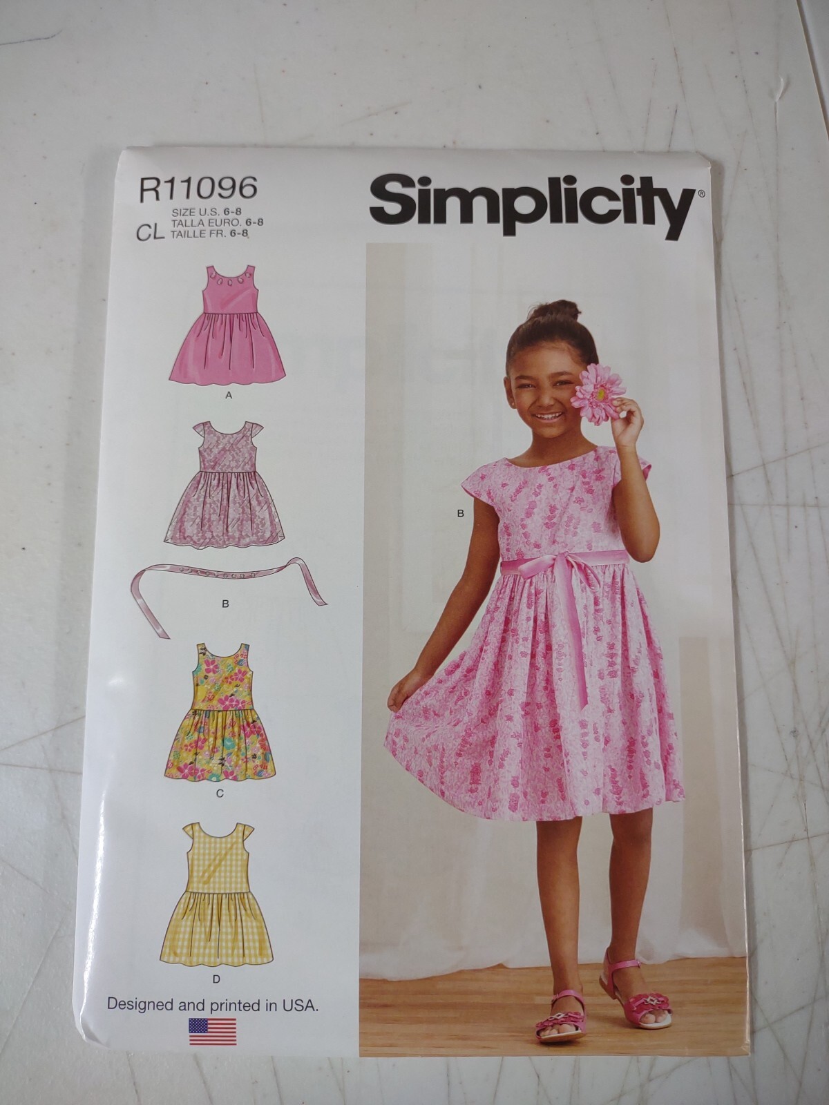 Simplicity  S9320 / R11096 Gathered Skirt Dresses w Lined Bodice Child Size 6-8
