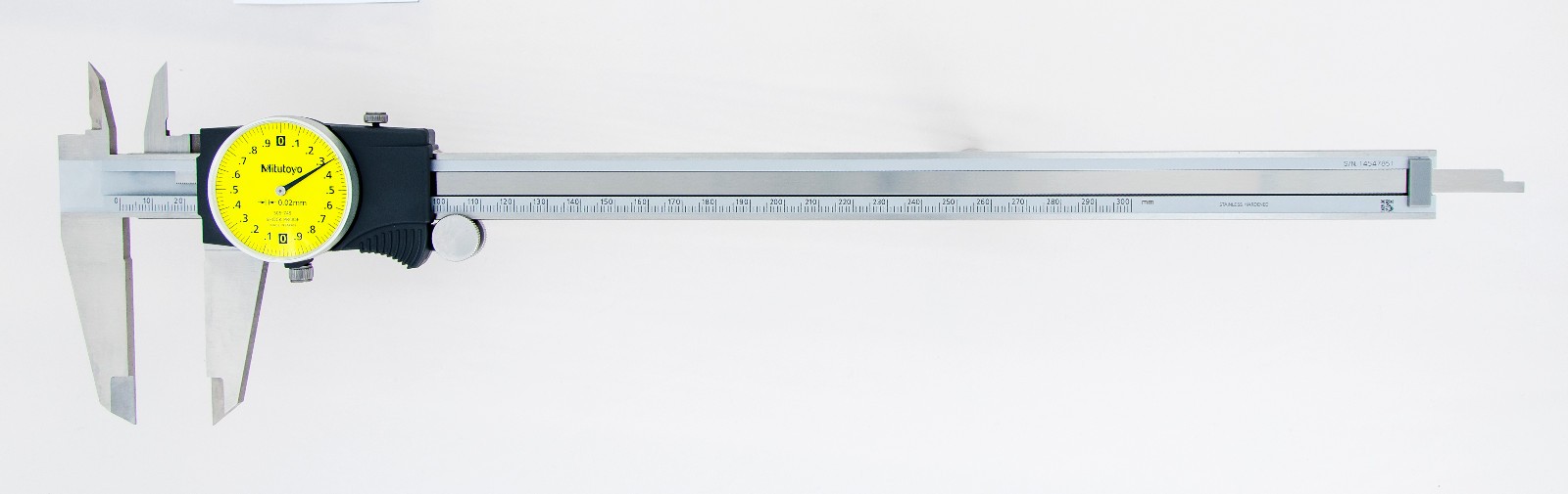 Mitutoyo 505-745 - 0-300mm Dial Calipers 2mm/Rev .02mm Grad.