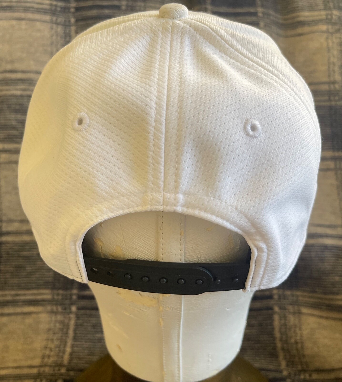 Taylor Made all white golf hat snapback One Size baseball hat