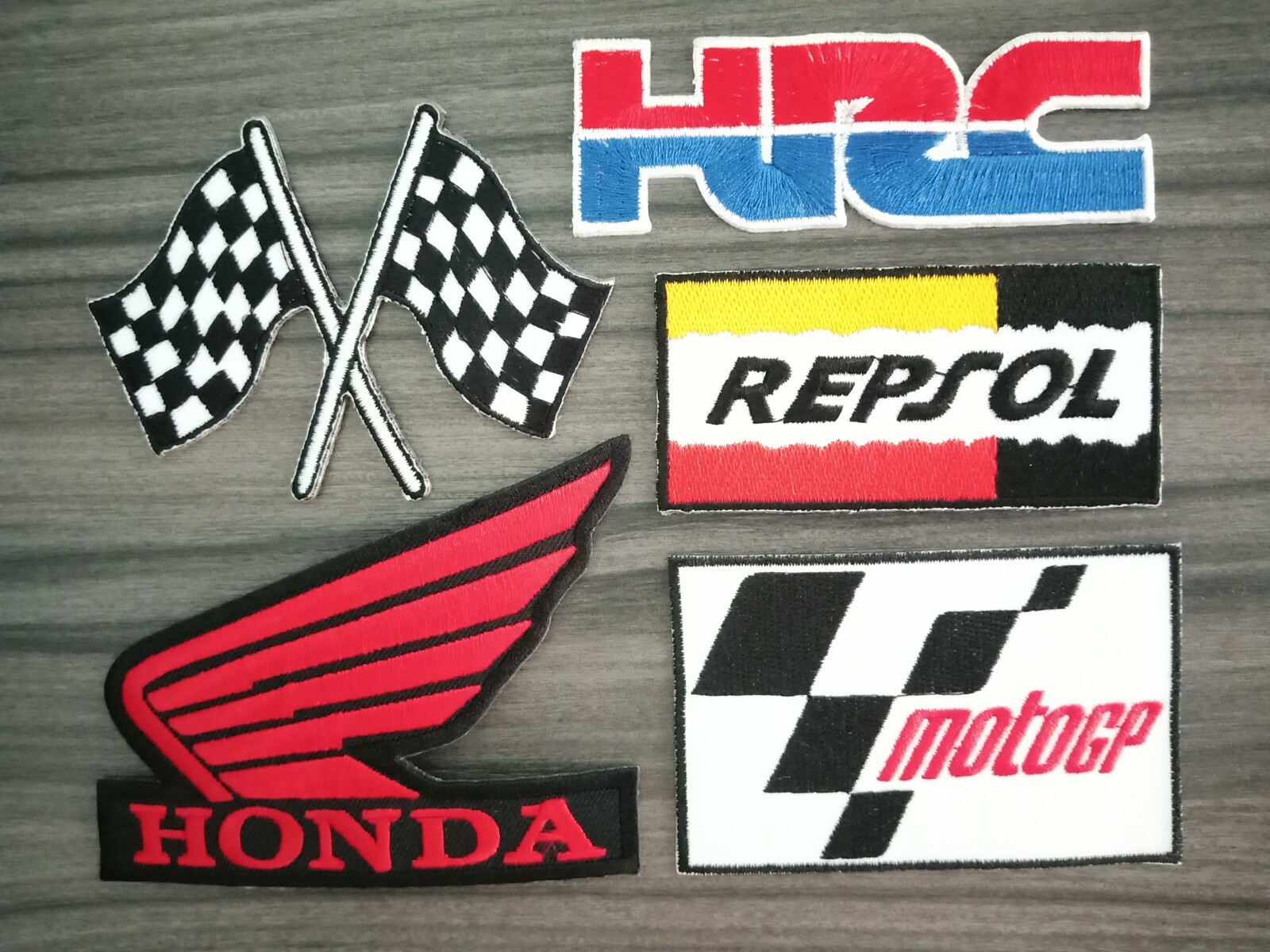 5 pcs Automobilia HONDA Red Wing MoToGP Iron on Patch Embroidered or Sew on Hat