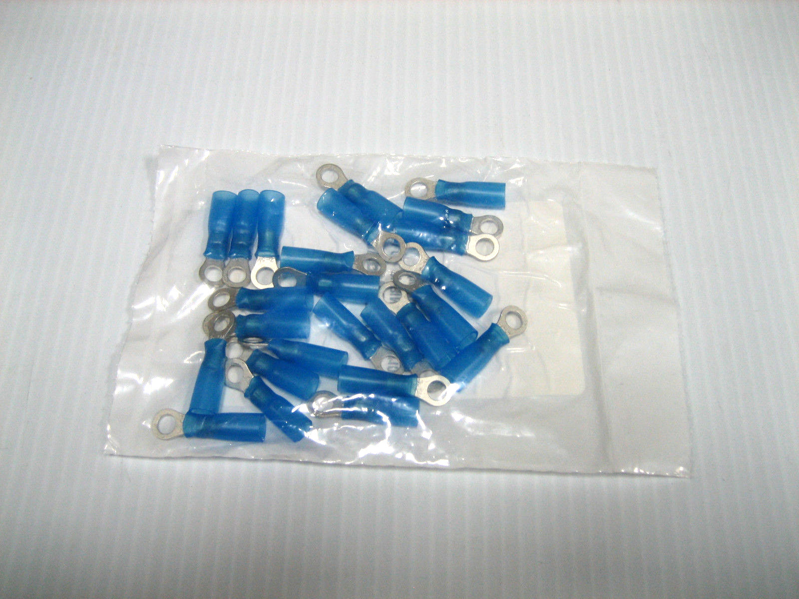(25) Deka 38312 16-14 Gauge Blue Heat Shrinkable Nylon #10 Ring Terminal - USA
