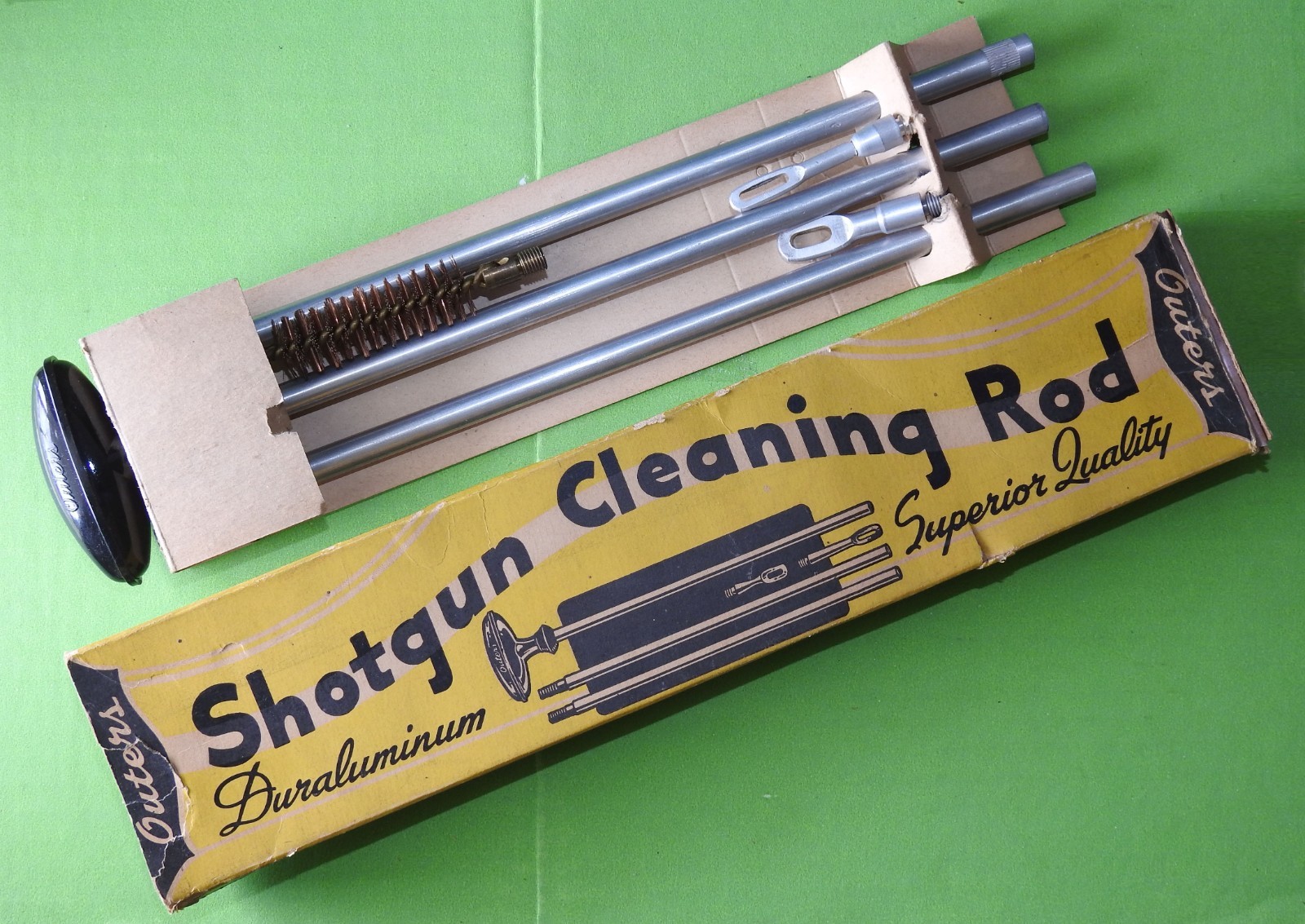Vintage OUTERS Shotgun Cleaning Rod with Tips, 32" Rod, Duraluminum