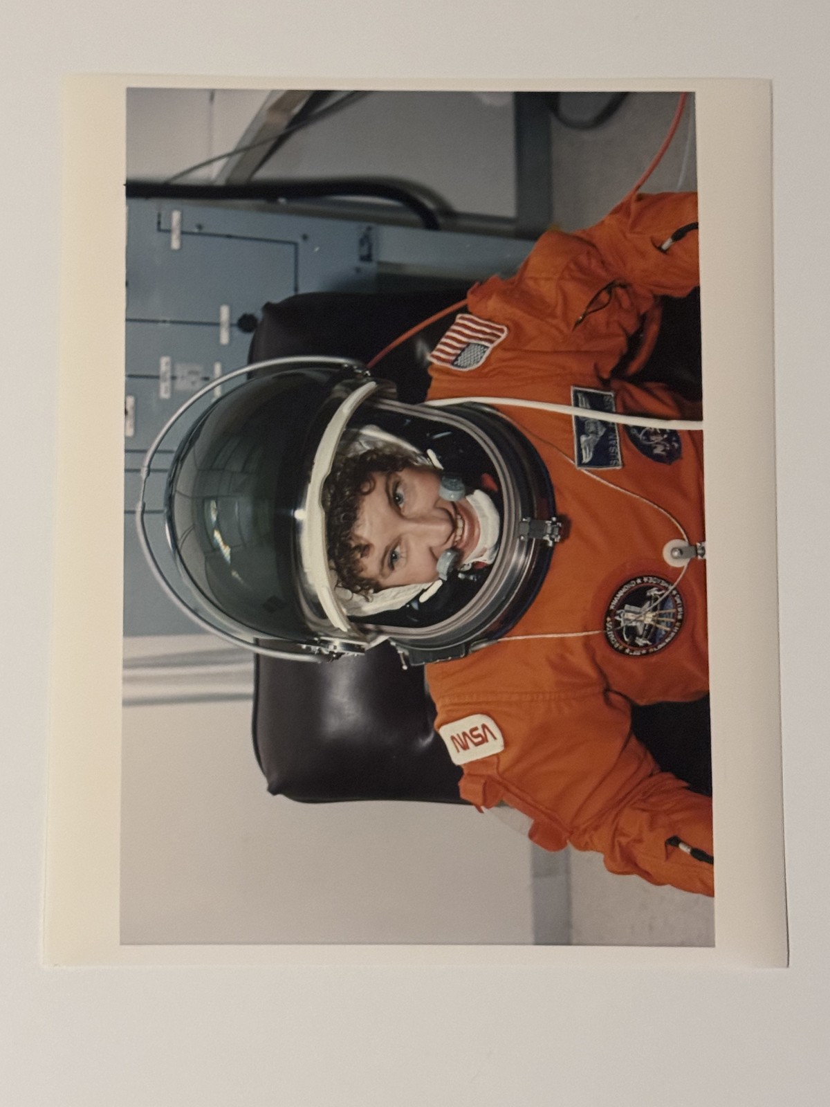 NASA STS-64 Susan Helms Suitup Before Discovery Launch Press Photo