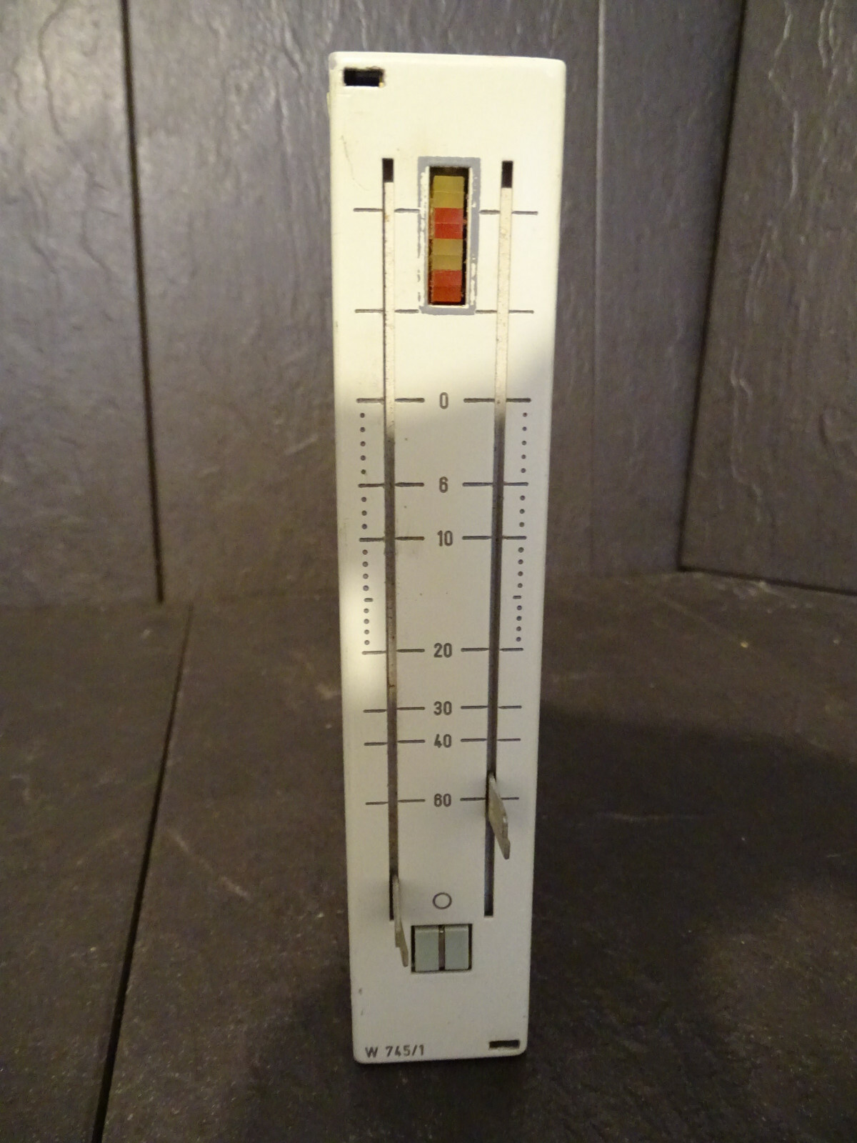 RFZ W 745/1 active level control Legend rare