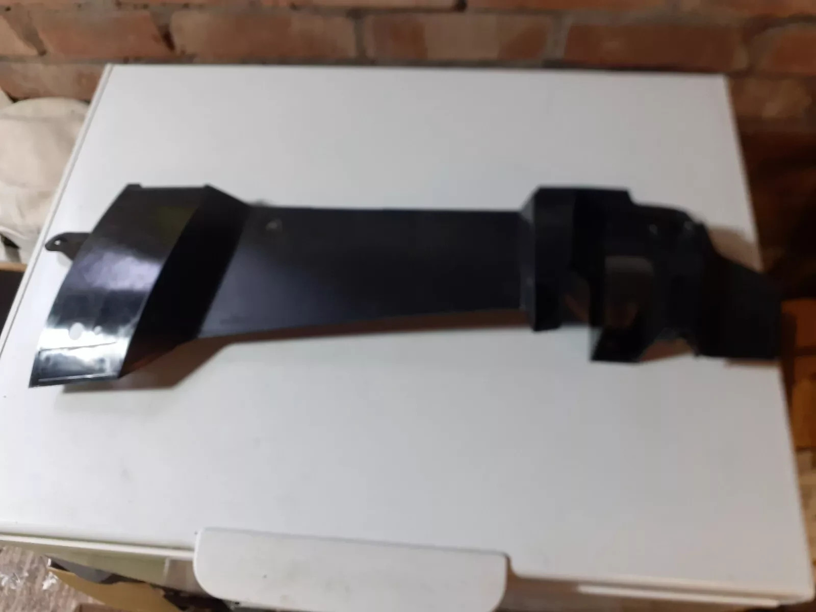 Genuine Volvo FH Euro 6 (2013 On) Headlamp Cover Air Duct RH/OS 82884084 BNIB OE