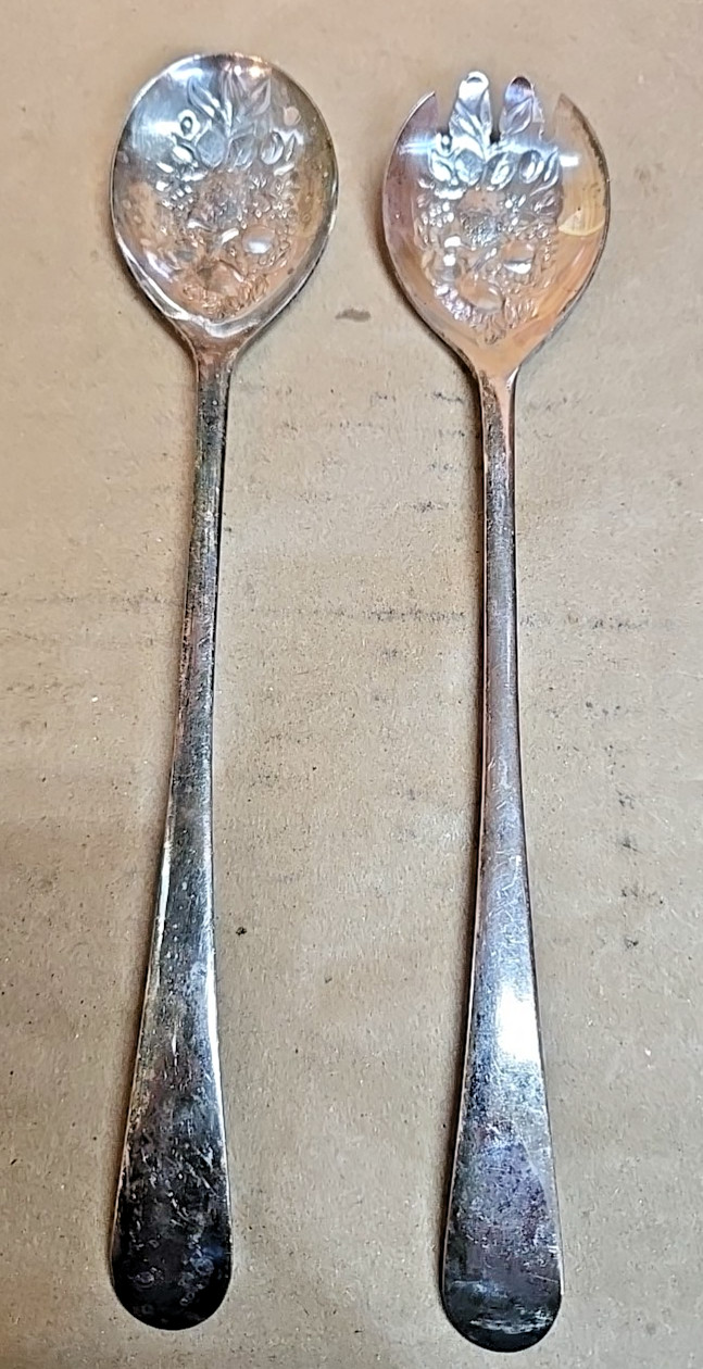 Vintage Two Piece Sheffield England Silverplate Serving Set; Fruit Theme; 9"