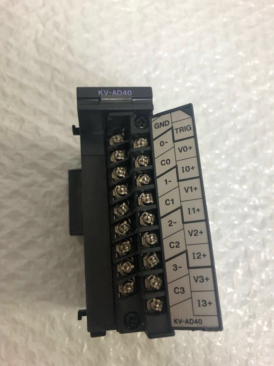 KEYENCE KV-AD40 PLC Analog Input Module Excellent Tested USED
