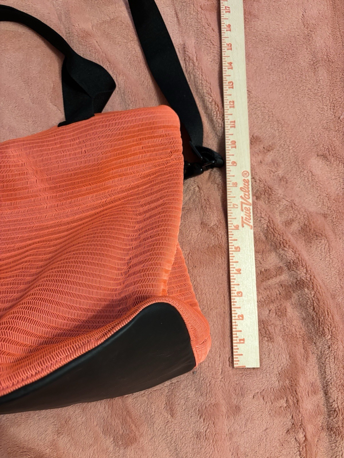 Under Armour Orange Mesh Gym Tote Bag Shoulder Crossbody Travel UA