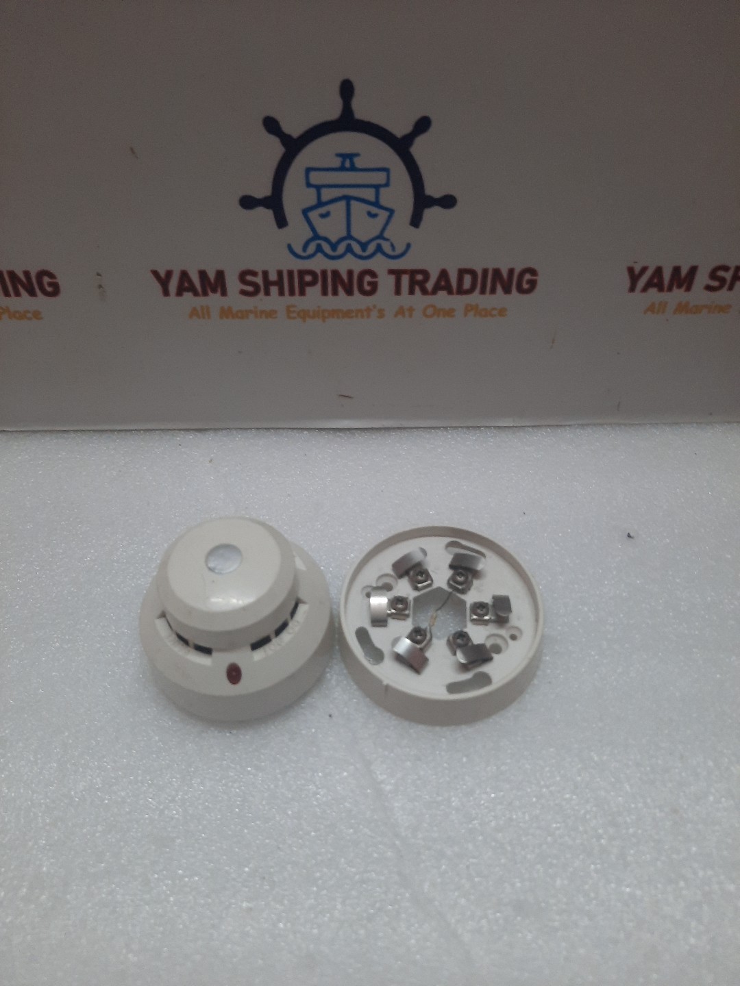 Apollo 53541-151 APO Ionisation Smoke Detector With Base