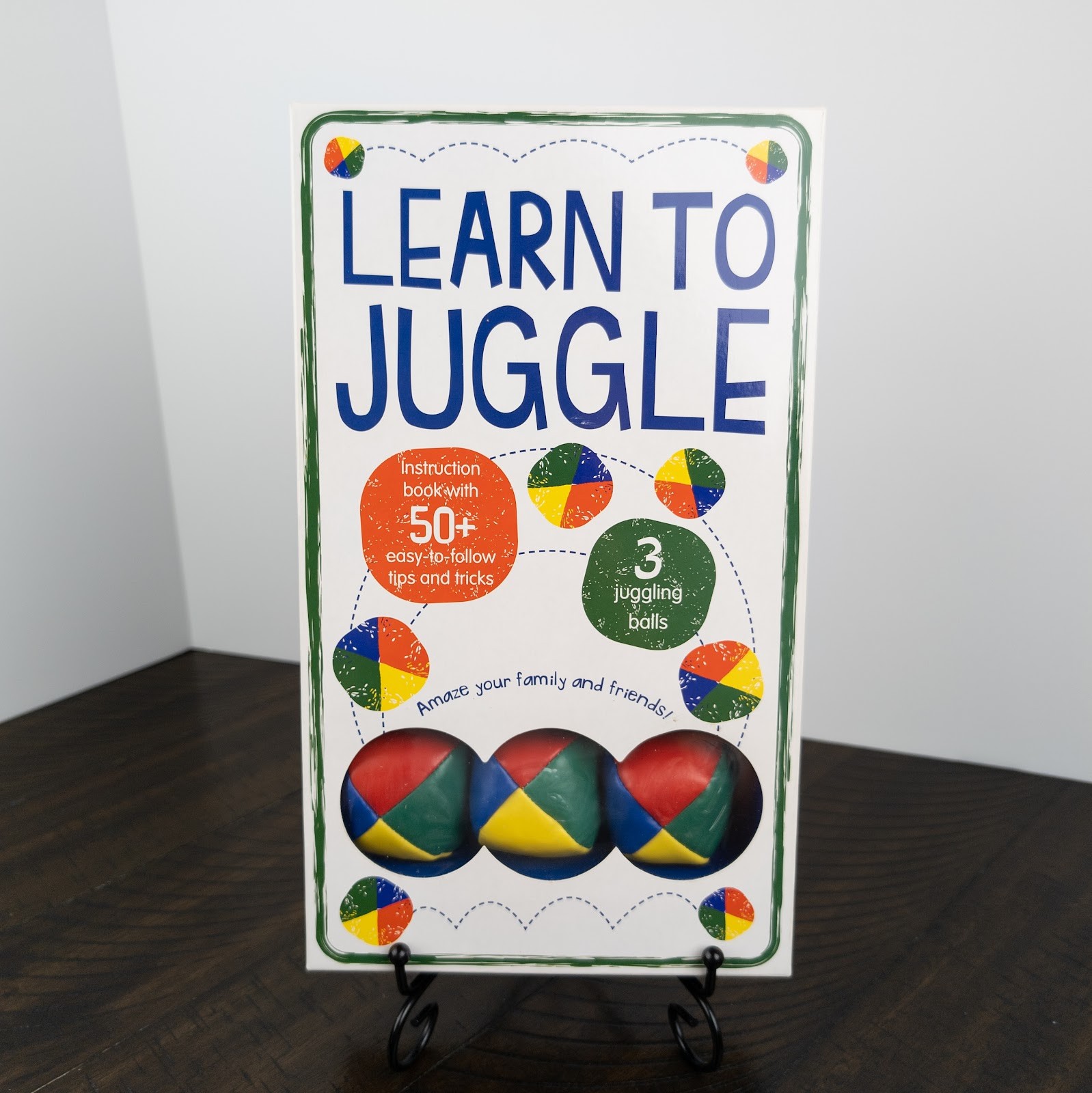 Learn to Juggle Kit with 3 Juggling Balls and 50+ Tips & Tricks