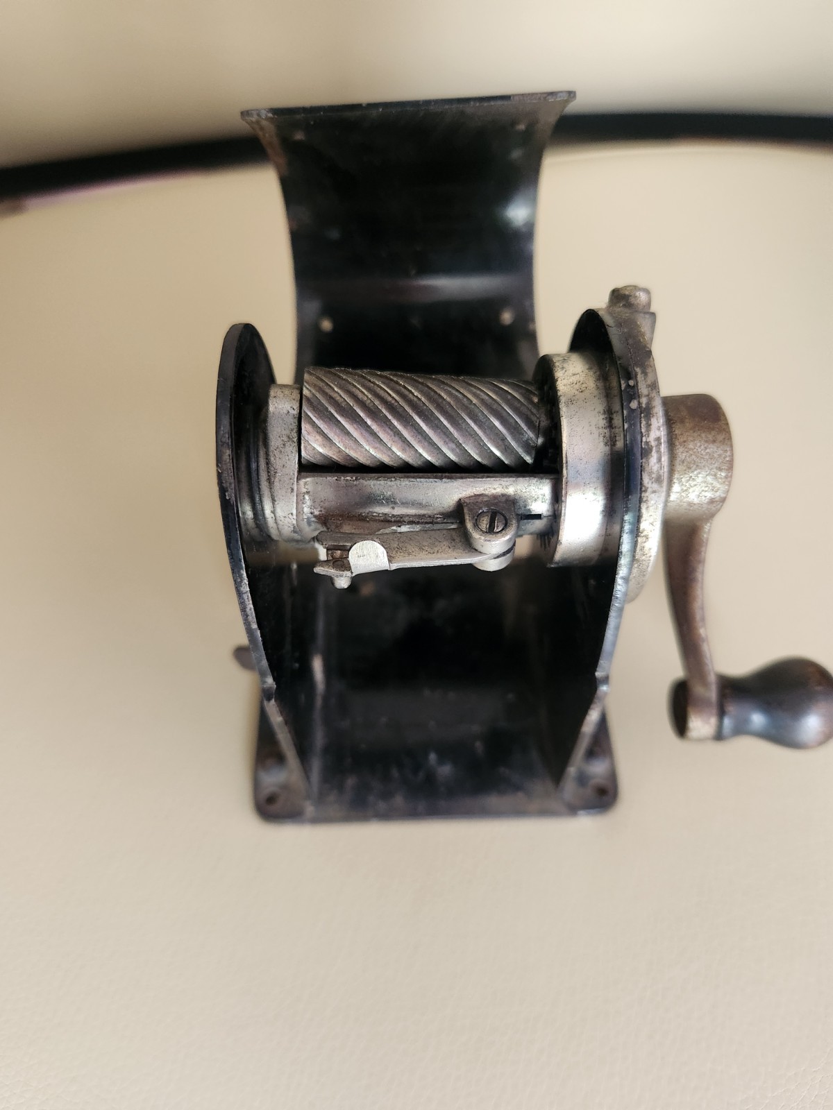 Wizard Automatic Pencil Sharpener Antique Rare early edition