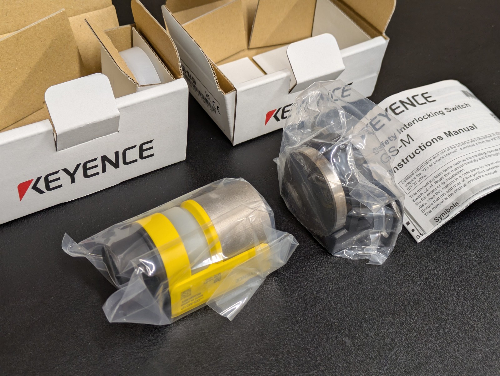 Keyence GS-M Safety Interlock Switch Bundle GS-MA5M + GS-M51P (BRAND NEW)
