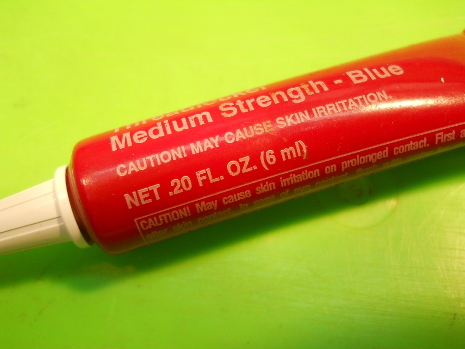 Threadlocker Medium Strength Blue .20 fl oz (6ml) #12345382