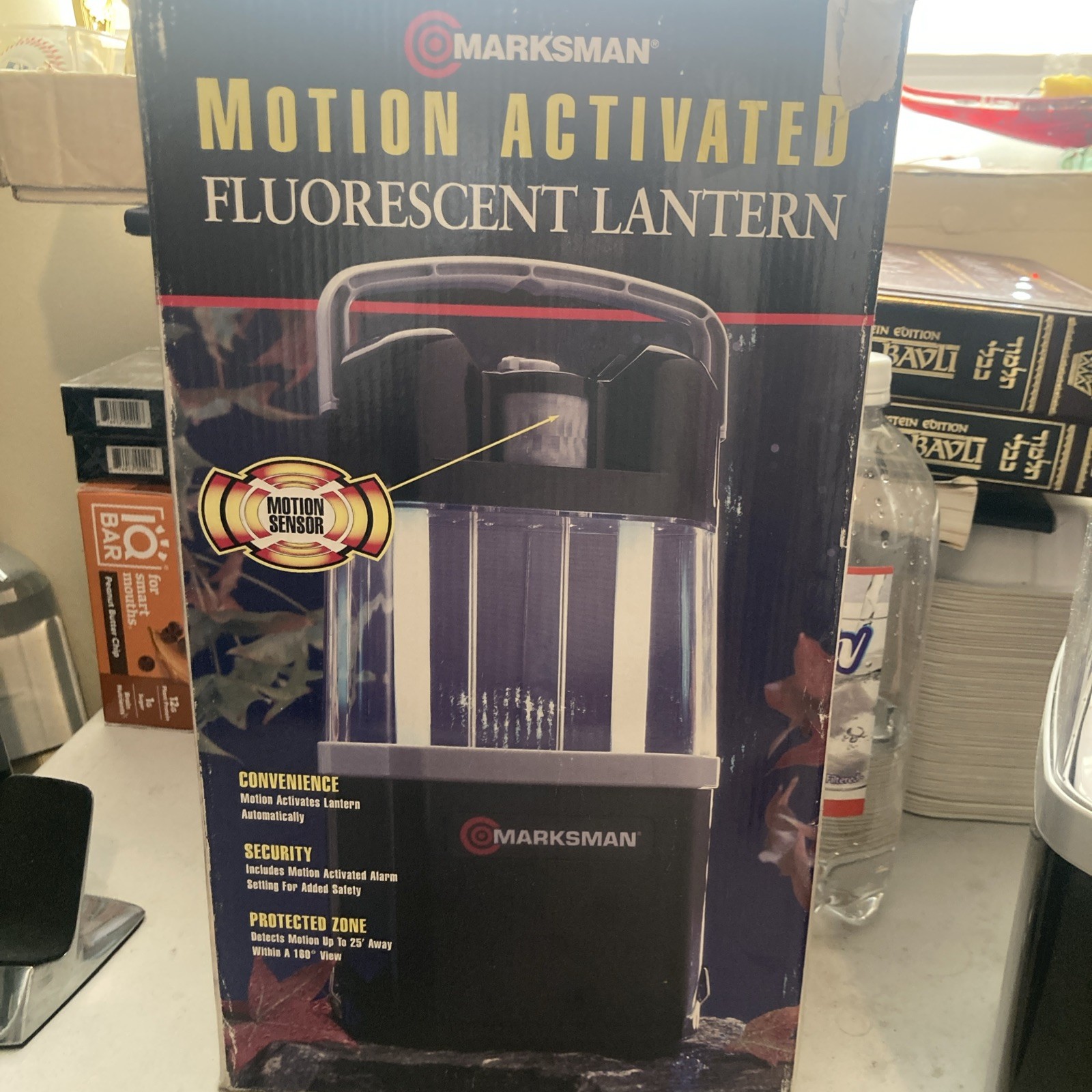 Marksman Motion Activated Flourescent Lantern Model 9100