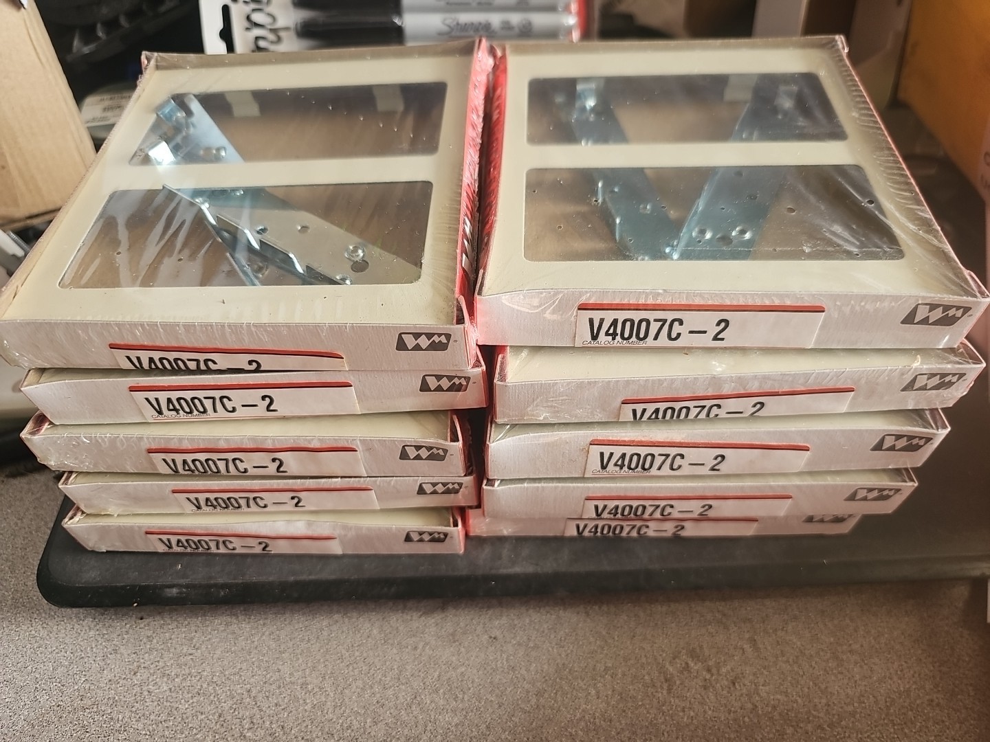 Legrand Wiremold V4007C-2 Two-Gang Device Plate Lot Of 10 New