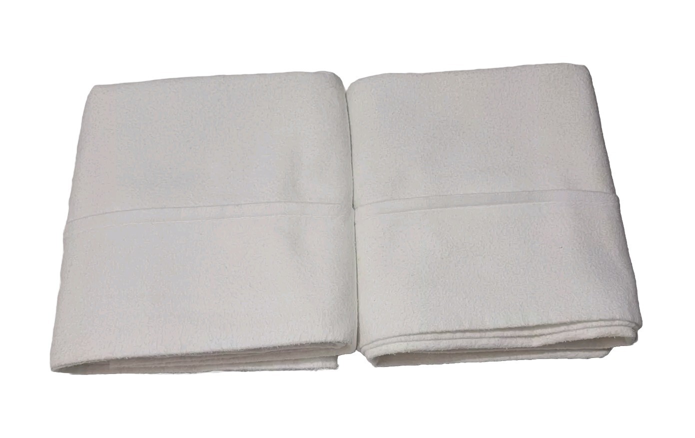 2 White Flannel Pillowcases By Members Mark Standard 22 X 30