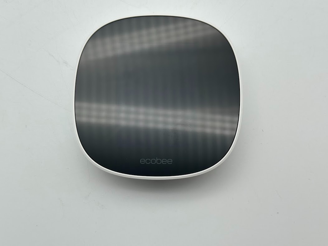 New 2025 ecobee Smart Thermostat Essential [EB-STATE7-01]
