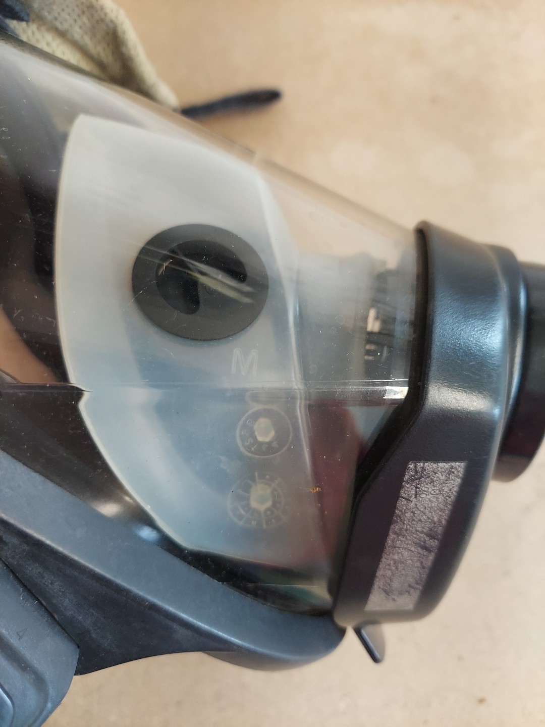 Survive Air SCBA Mask Medium