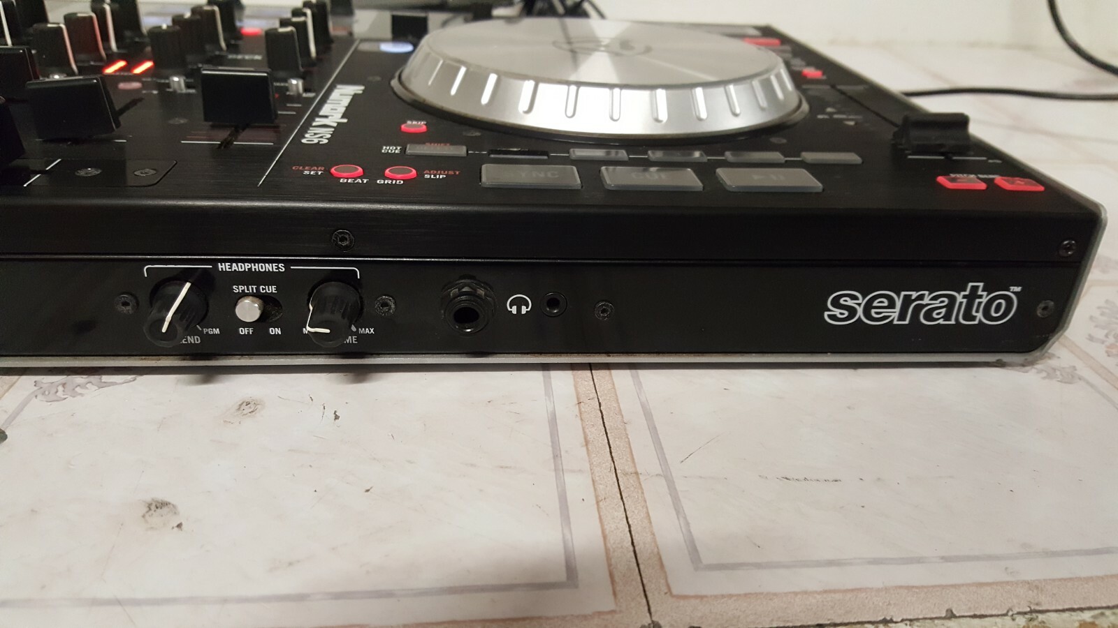 Numark NS6 USB Digital DJ Controller PLEASE READ