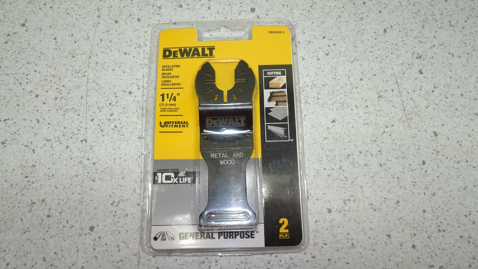 DeWalt DWA4250-2 1 1/4" Metal and Wood Oscillating Blades (2 pcs)
