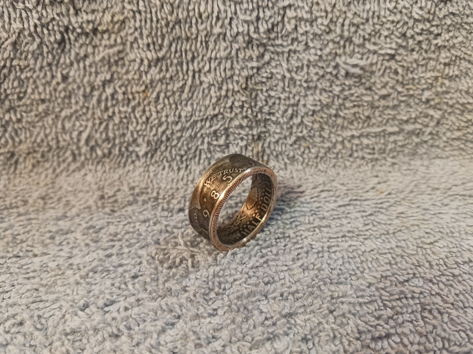 1985 Kennedy Half Dollars  size 11-1/2   coin ring  handmade mixed metals (A)