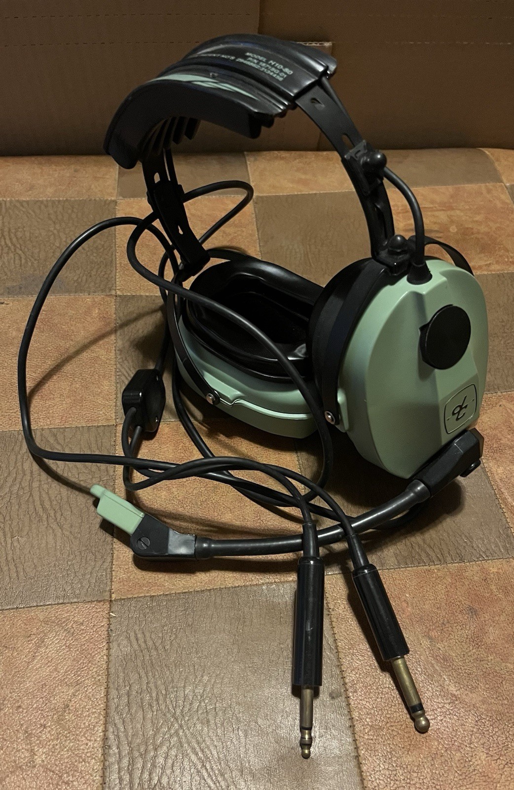 David Clark H10-80 Aviation Duel Plug Headset w/ Mic