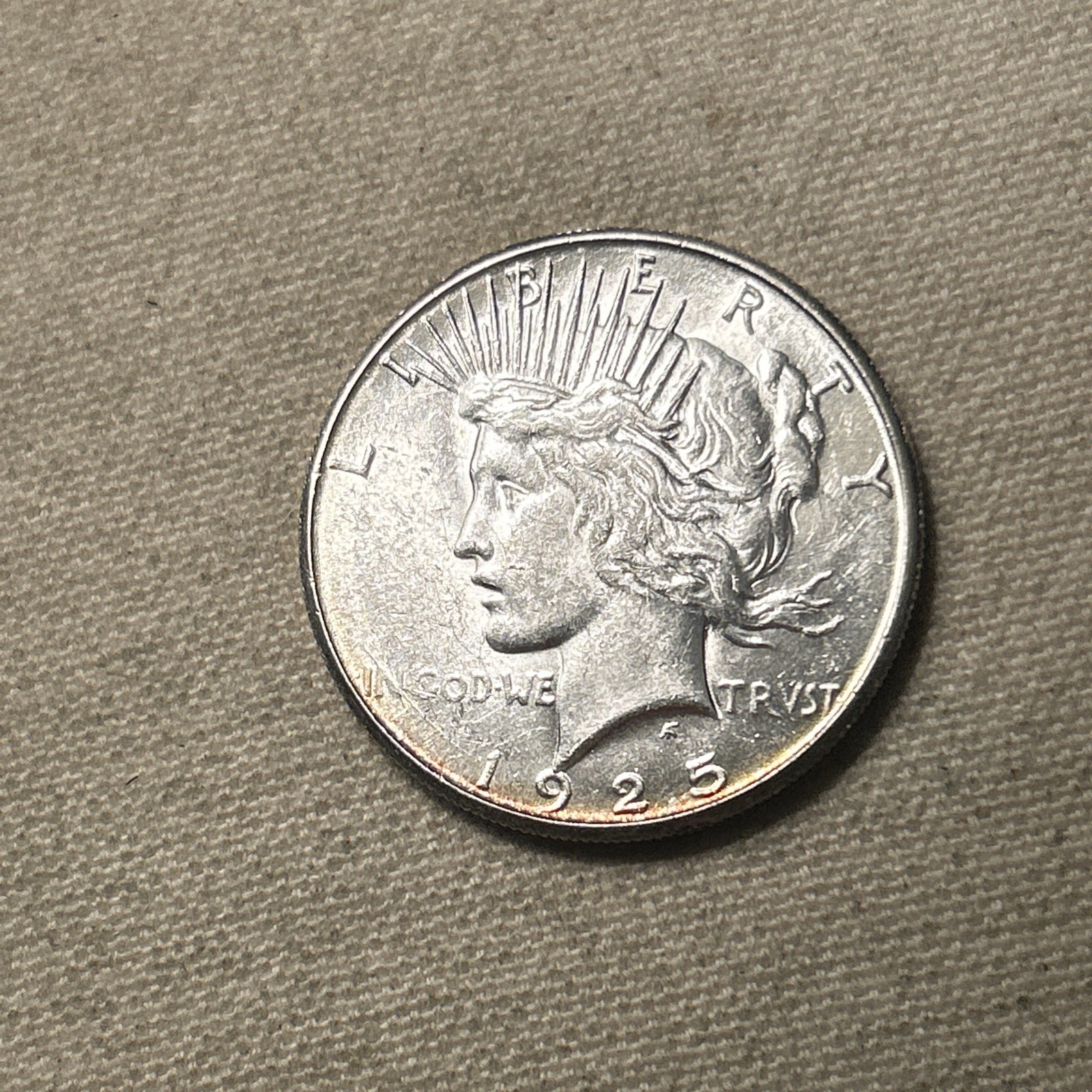 1925 S PEACE DOLLAR BU HR