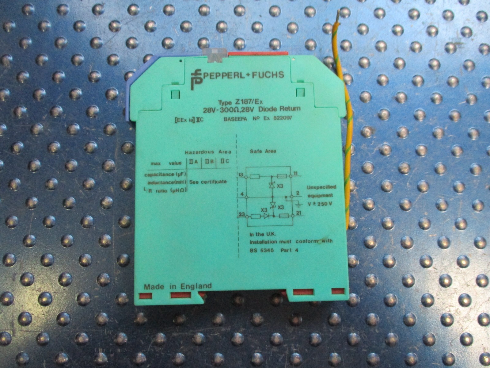 NEW PEPPERL+ FUCHS DIODE RETURN MODULE 28V-300OHMS Z187/EX