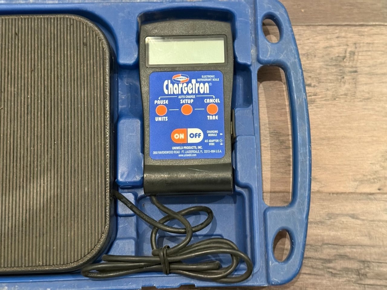 Uniweld ChargeTron Electronic Refrigerant Scale Fast +++ Free Shipping USED