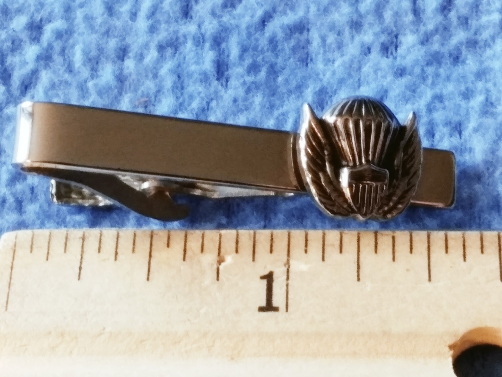 U.S MILITARY PARATROOPERS TIE BAR - SILVER TONE CREST CRAFT-G-23 - NEW