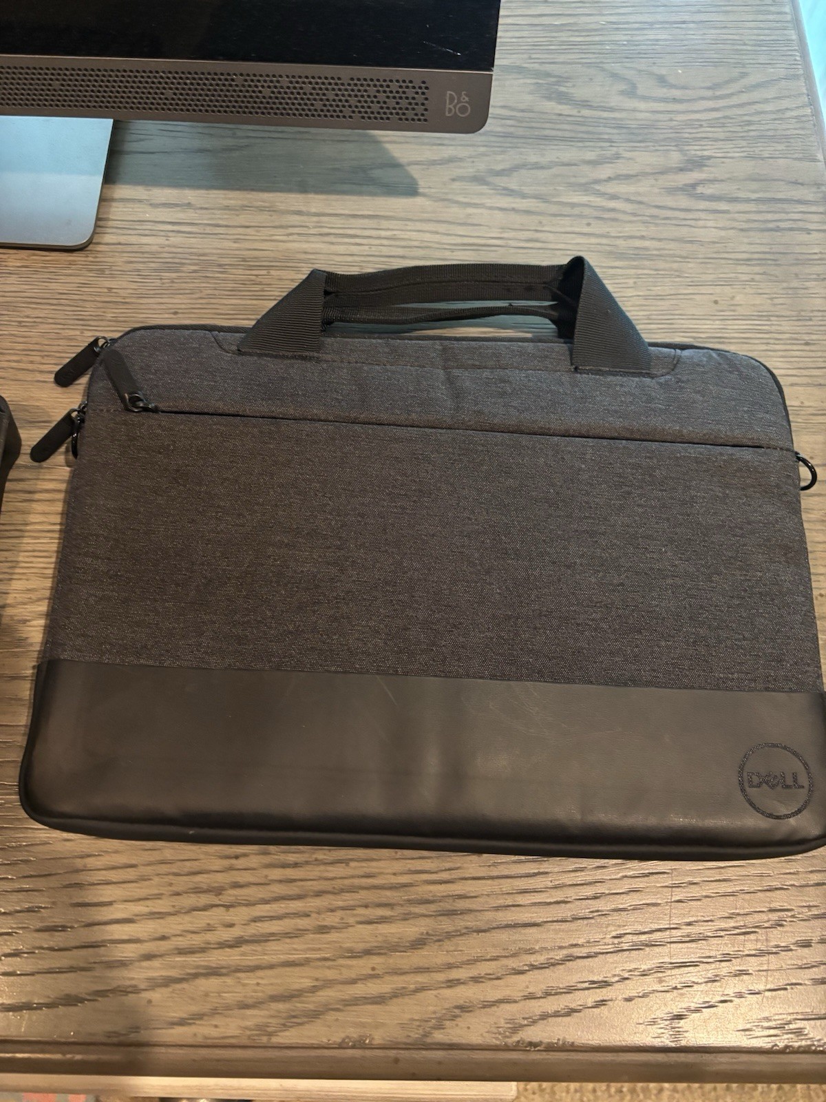 Dell Universal Laptop Briefcase Carrying Case, Black Solid Padded