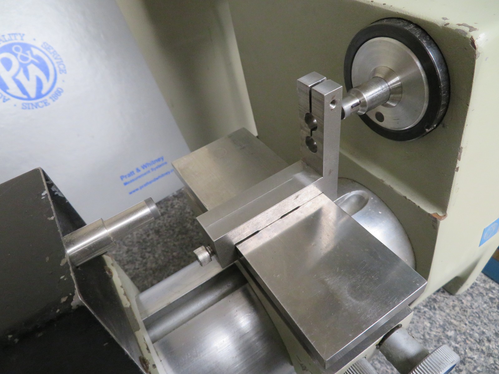 Pratt & Whitney Model C External Supermicrometer Measuring Machine, .00001" QF59