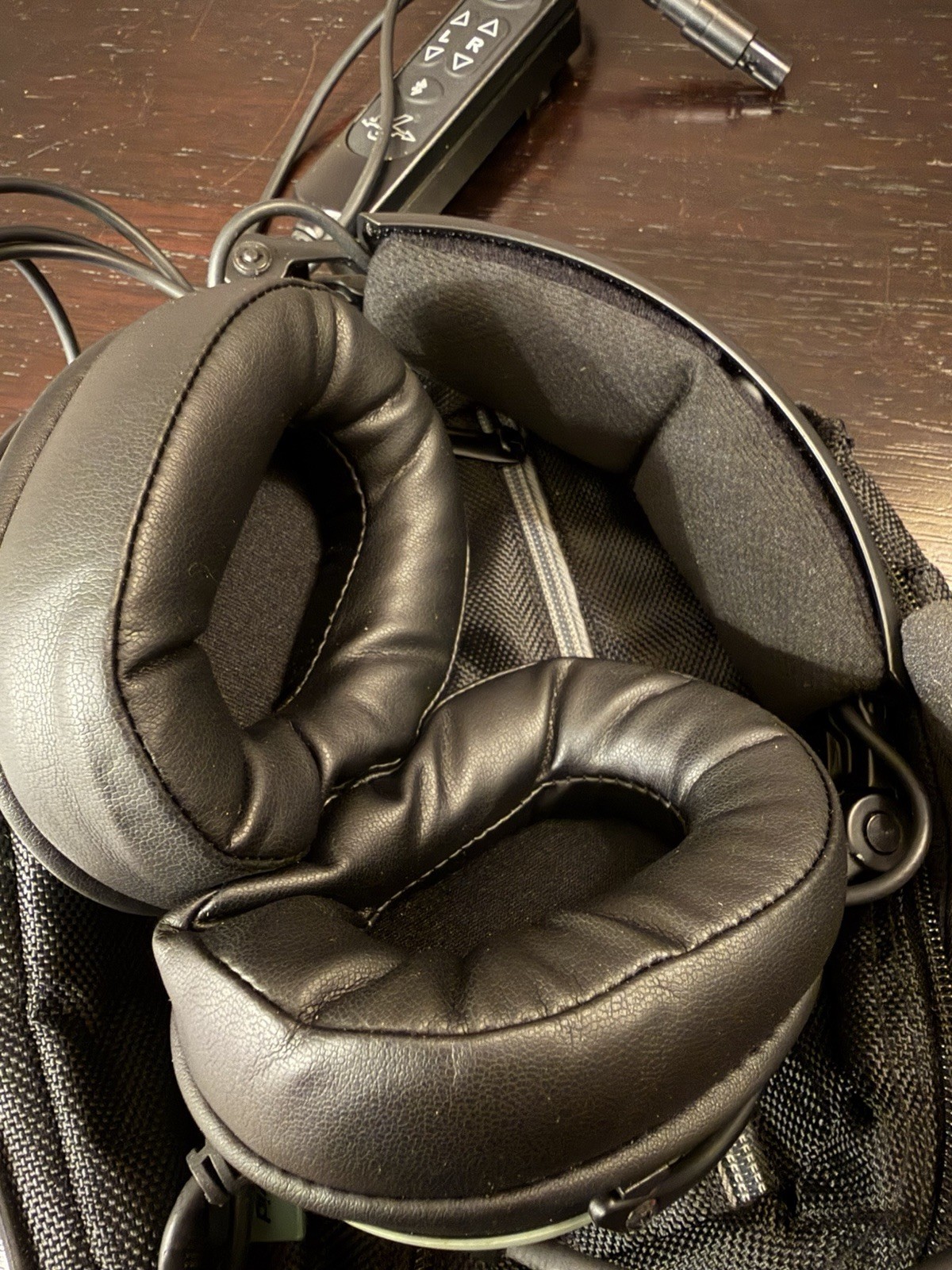 David Clark DC One-XP (Panel Power LEMO Plug) Noise Canceling Aviation Headset