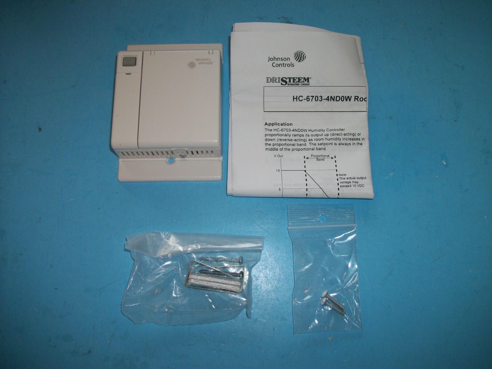 Johnson Controls HC-6703-4ND0W Zone/ Wall Mount Humidity Controller White
