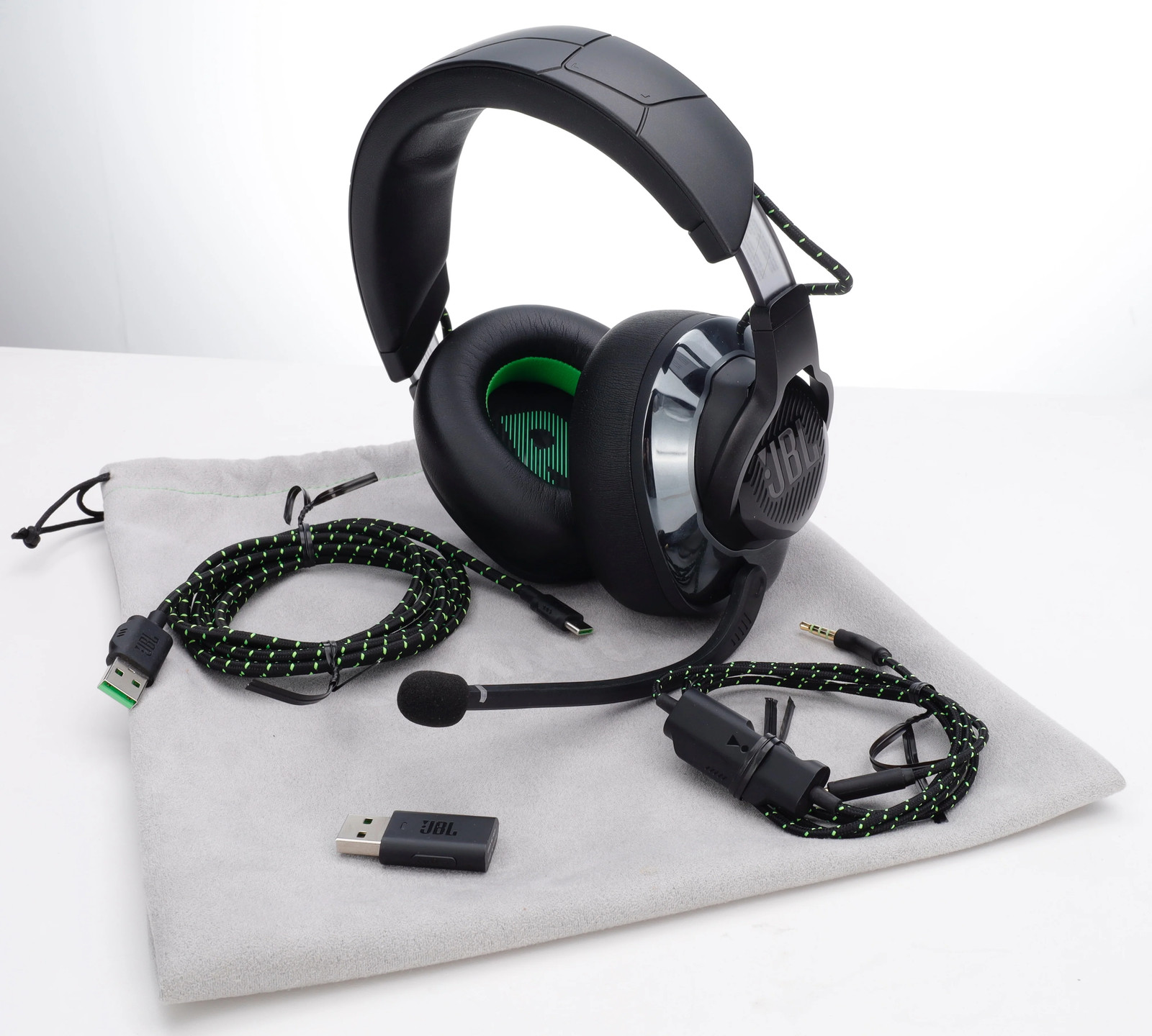 JBL Lifestyle Quantum 910X Console Wireless Gaming Headset - Black