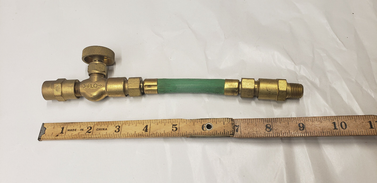 NEW SURPLUS  Oxygen Welder Torch Flow Control Hose  w/ Swivel Connector.