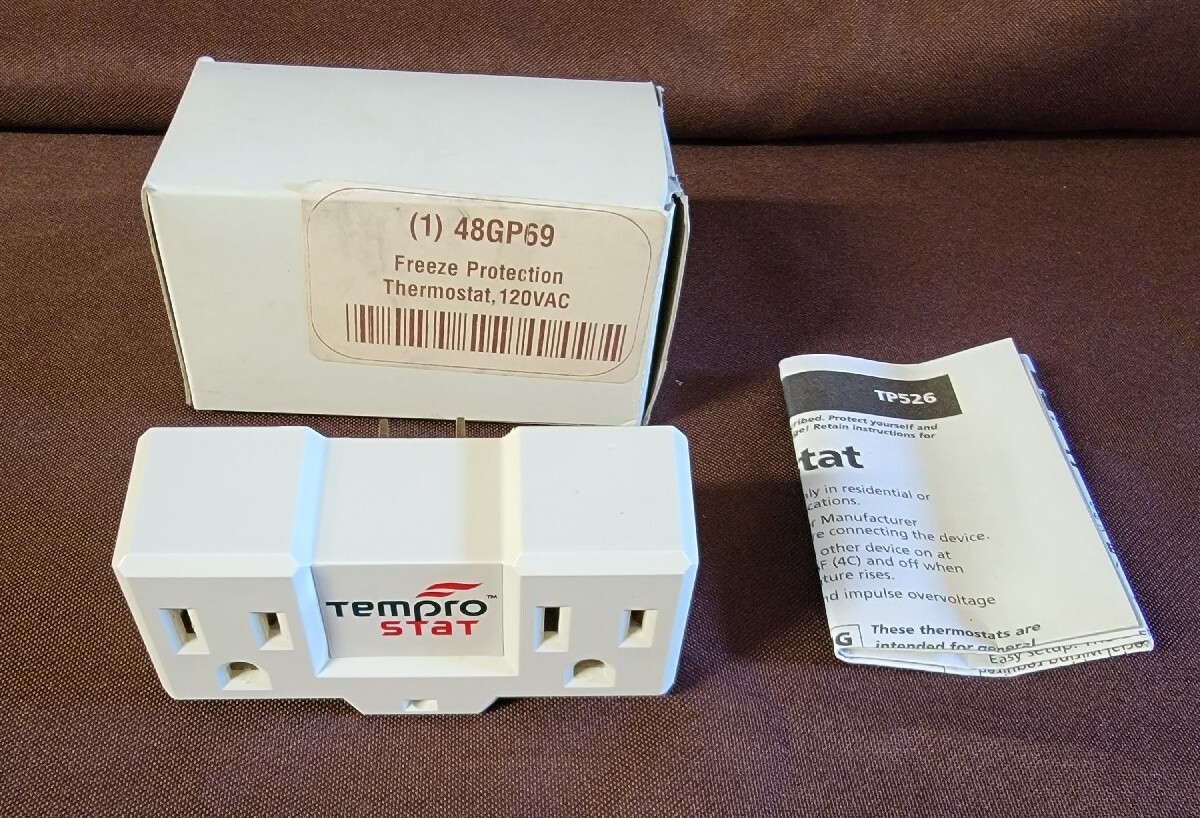 Tempro Stat TP526 Plug-In Freeze Protection Thermostat Open On Rise 120Vac